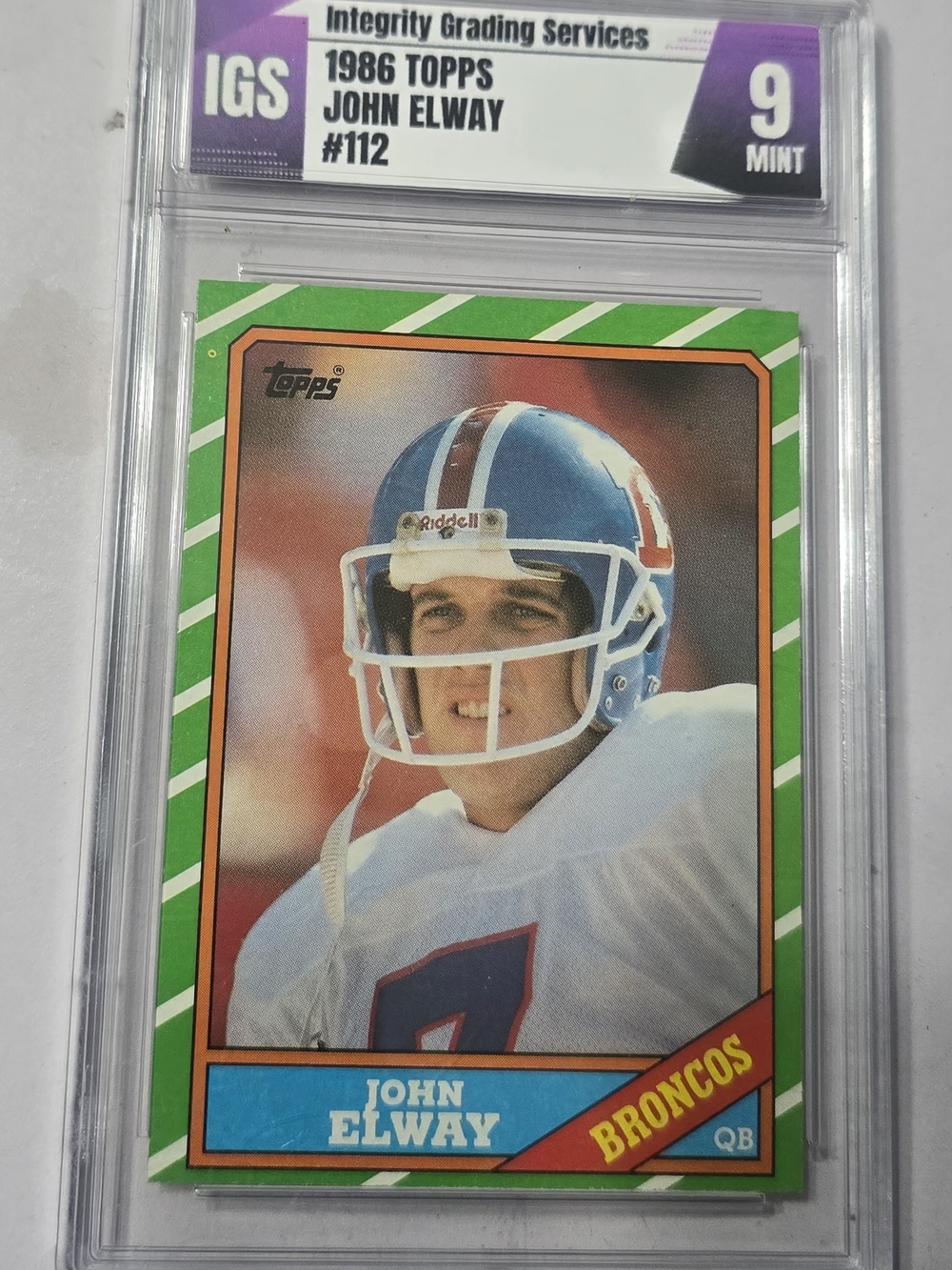 GEM MINT 9 1986 Topps John Elway Football Card